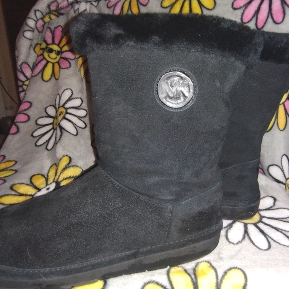 Michael Kors black ankle boots - Picture 3 of 8